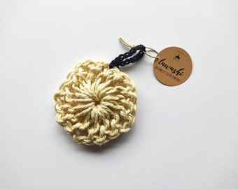 Eco friendly scrubber in sisal, zero waste tawashi, diameter about 3.3 inches