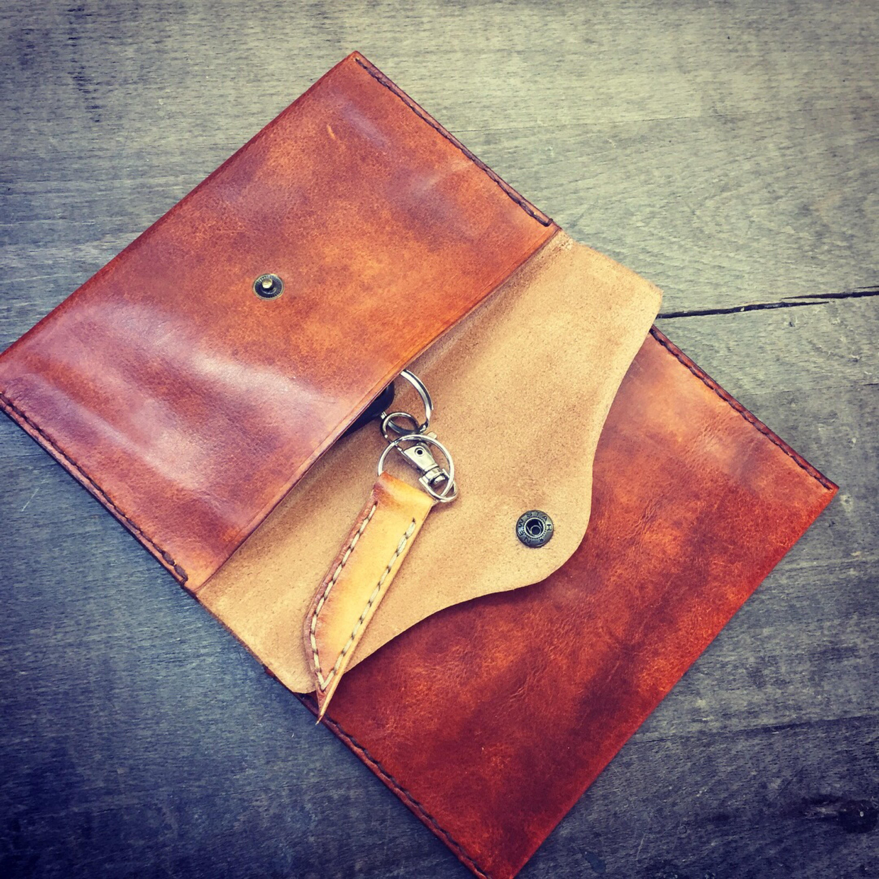 Personalized Leather Wallet Organizer/ Travel Wallet/ Wallet for Men