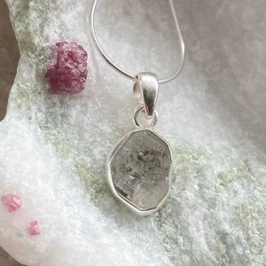 Sparkling Raw Quartz Pendant // Clear White Quartz Pendant // Quartz