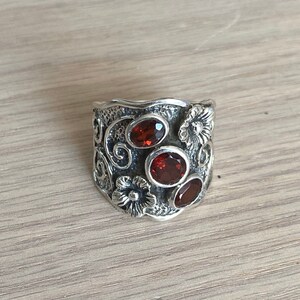 Red Garnet Flower Sterling Silver Ring // Red Garnet Design  // Natural Garnet Ring // Red Garnet Gemstone Sterling Silver // Red Gemstone