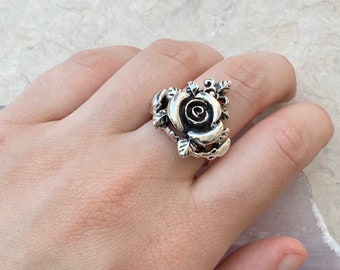 Silver Rose Dream Ring // Rose Sterling Silver Ring // Flower Ring // Flower Design Ring