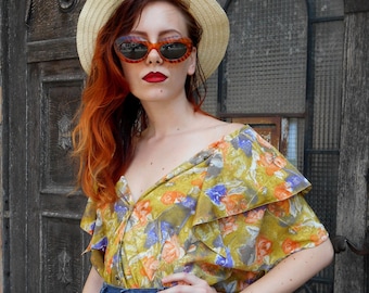 Vintage Ruffled Blouse, Ruffle Collar Pin-up 40s Style Blouse