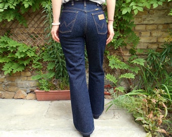 Vintage Women Wrangler Jeans, Western Jeans, Bell Bottom 1970s Jeans