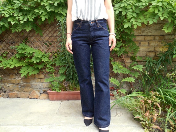 Vintage Women Wrangler Jeans Western Jeans Bell Bottoms - Etsy UK Vintage Women Wrangler Jeans Western Jeans Bell Bottoms - Etsy UK