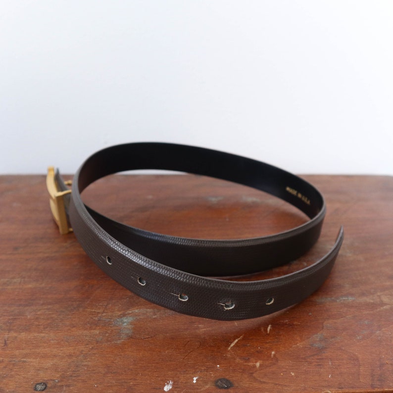 CARLISLE Lizard Texture Leather Belt