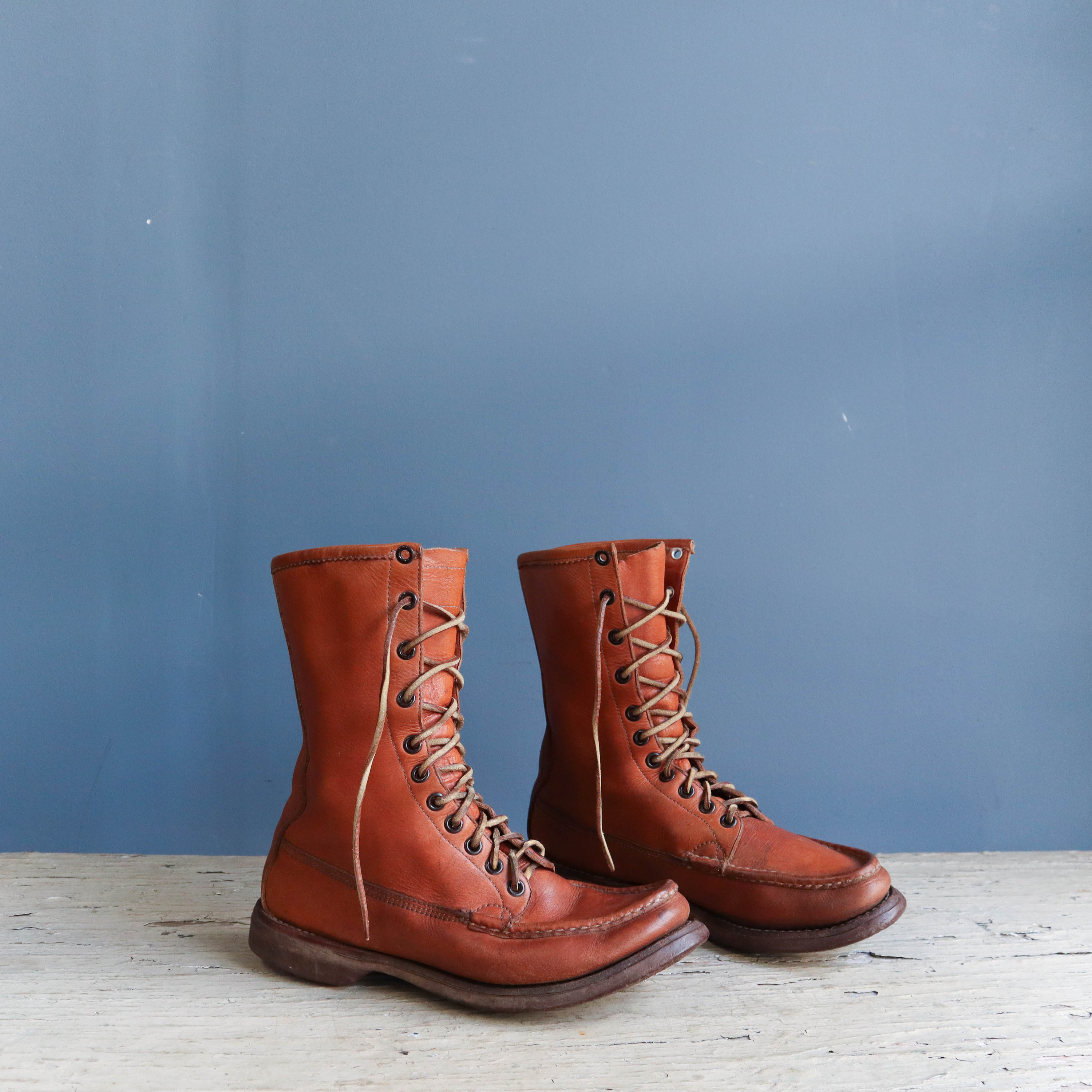 wc russell moccasin