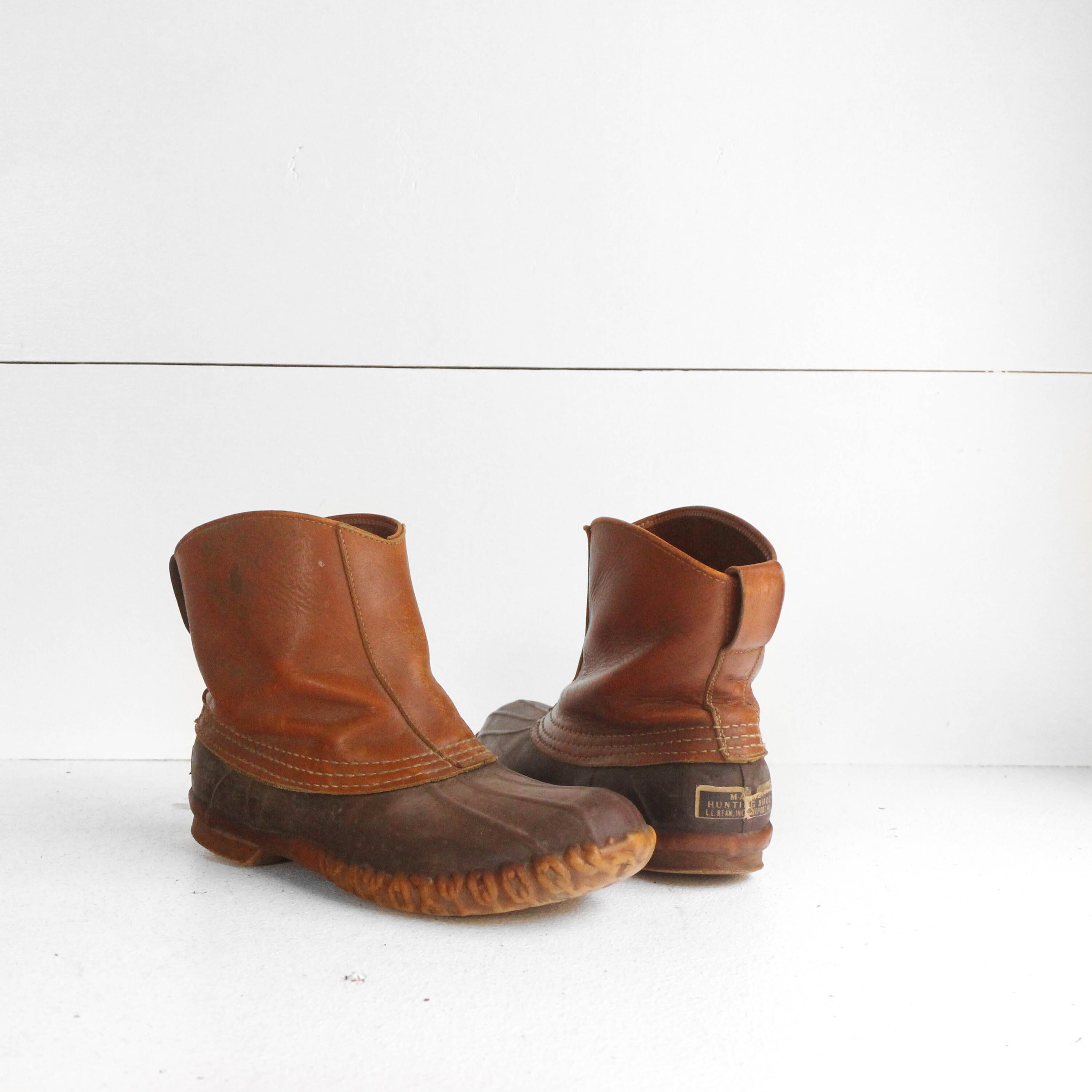 what stores sell ll bean boots