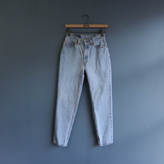 Levis 512 High Waist Jeans in Light Wash