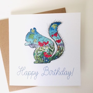 Écureuil joyeux anniversaire Carte de vœux.  Carte d’écureuil, carte de vœux de haute qualité, carte carrée, art animalier, bois
