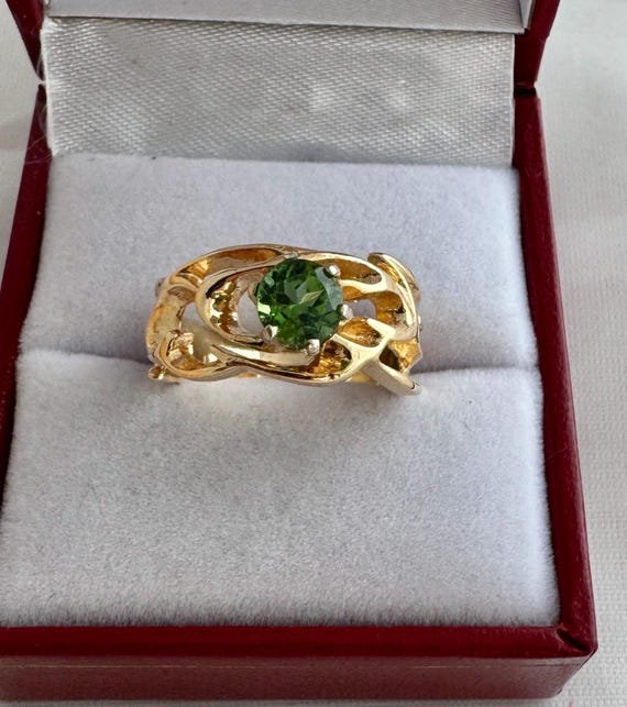 14K Solid Gold Peridot Gemstone Solitaire Round F… - image 12