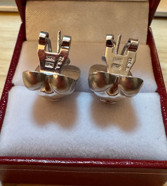 14K Solid White Gold Diamond Solitaire Bezel set … - image 6