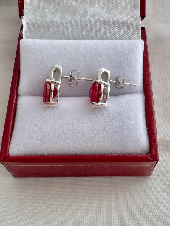 10K Solid White Gold Ruby Hearts Total 6 Baguette… - image 5