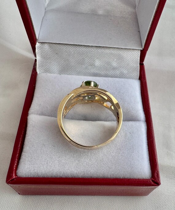 14K Solid Gold Peridot Gemstone Solitaire Round F… - image 11