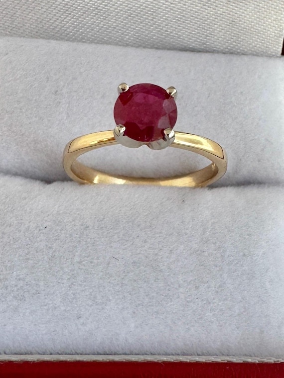 14K Solid Gold Ruby Gemstone 0.58ct Solitaire Yel… - image 1