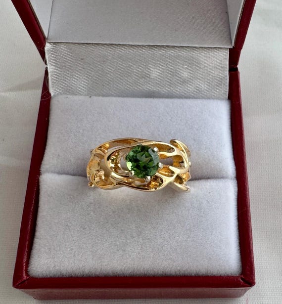 14K Solid Gold Peridot Gemstone Solitaire Round F… - image 14