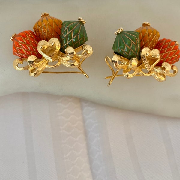 Pat Pend Wingback Lucite Fall Colors Earrings Signed Beautiful