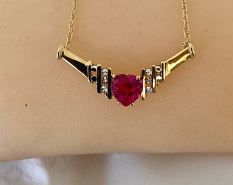 10K Gold Faceted Heart Ruby Central Chevron Style Design Yellow Gold Necklace 10 Accent White Gold Beads Border 3.45 Grams