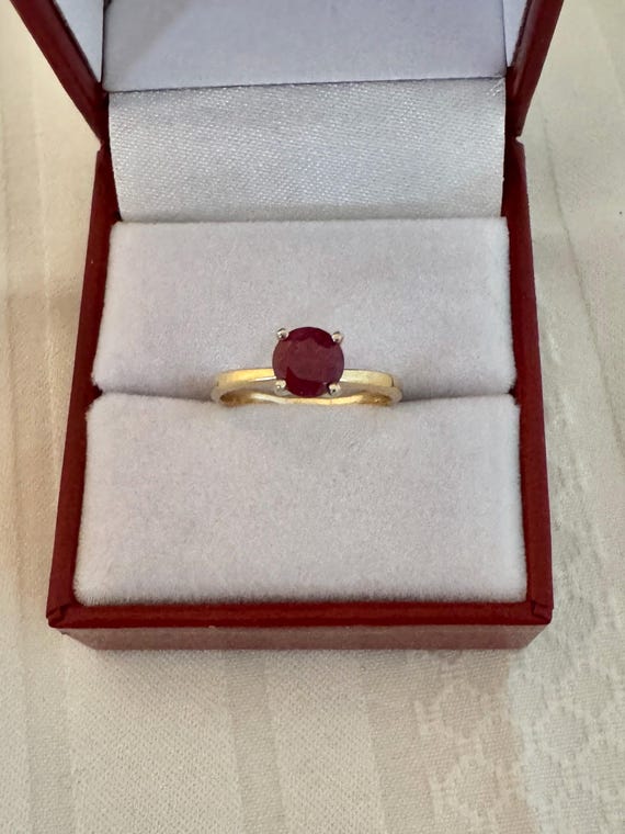 14K Solid Gold Ruby Gemstone 0.58ct Solitaire Yel… - image 8