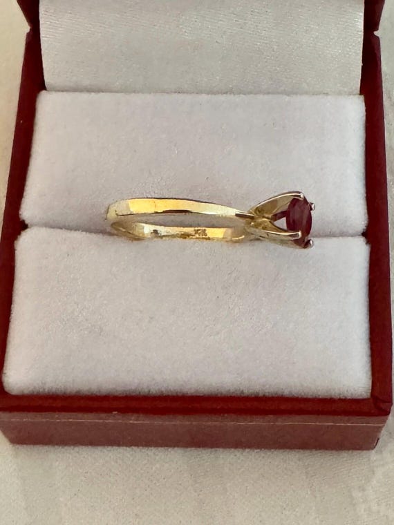 14K Solid Gold Ruby Gemstone 0.58ct Solitaire Yel… - image 2