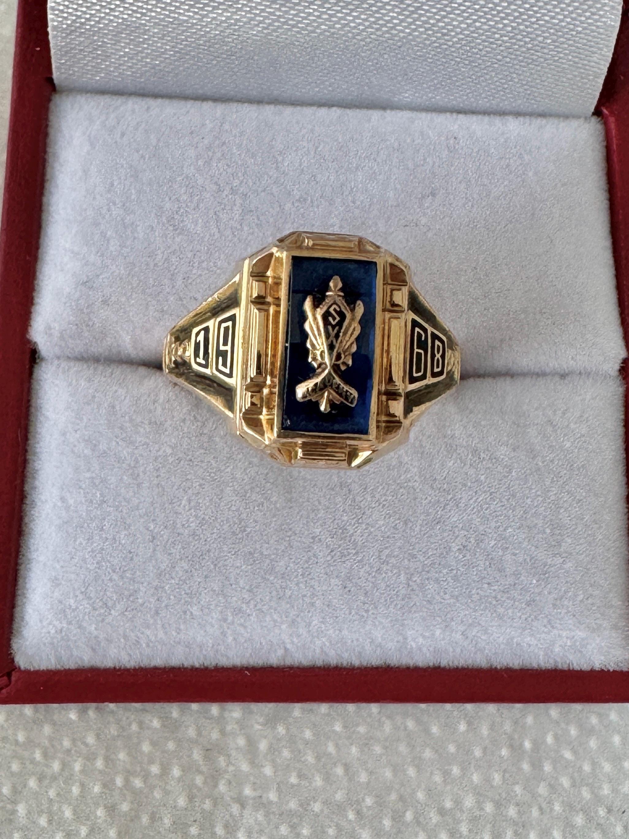 10K Solid Gold Class SX Academy Ring 1968 Blue Stone Small Chip 