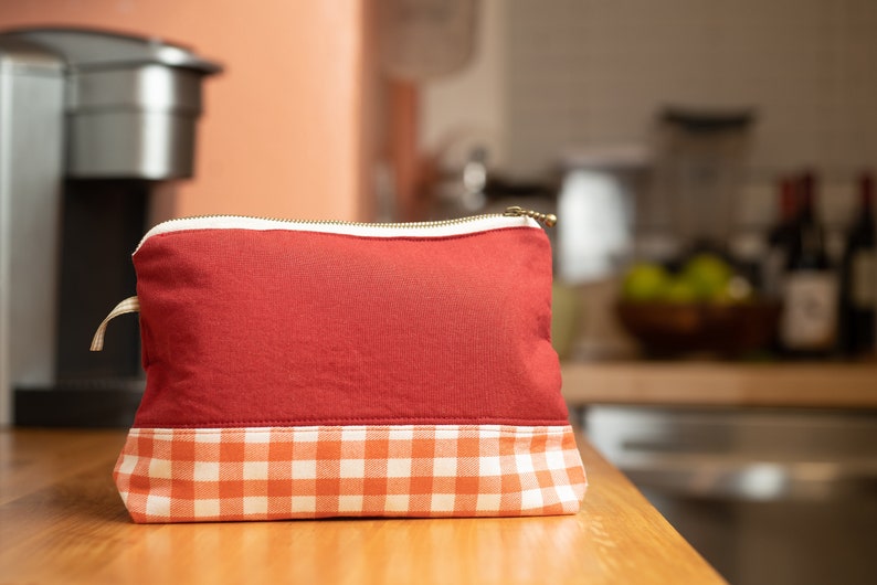 Red /& Orange Gingham Waterproof Lined Zipper Pouch