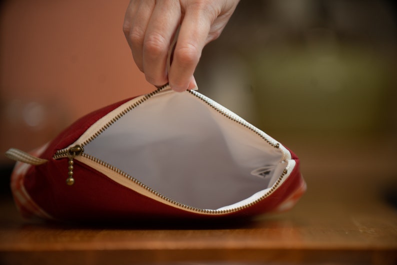 Red /& Orange Gingham Waterproof Lined Zipper Pouch