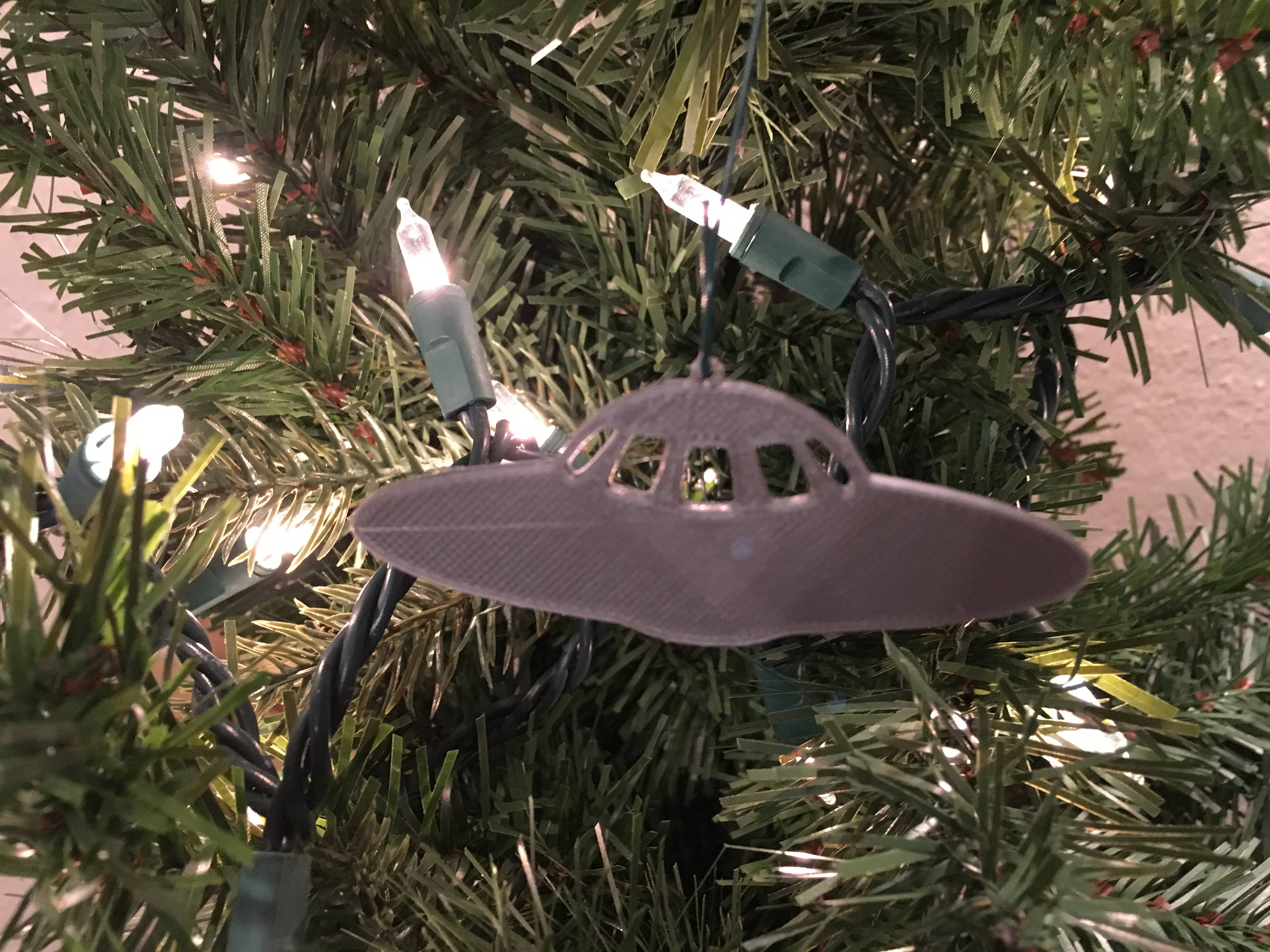 UFO Shape Tree Ornament Plastic (gray) (laser Cut Acrylic)