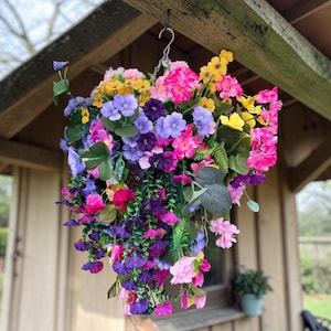 Summer hanging basket