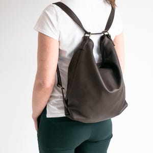Sac à dos CONVERTIBLE marron foncé, sac à bandoulière, sac hobo en cuir marron, sac à main en cuir marron foncé, sac à bandoulière en cuir