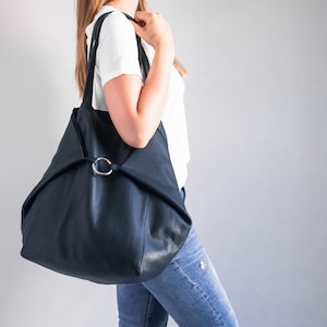 Große Dunkelblaue OVERSIZE Einkaufstasche - Shopper aus blauem Leder - Oversized Tote - Große Schultertasche - Einkaufstasche - Jeden Tag
