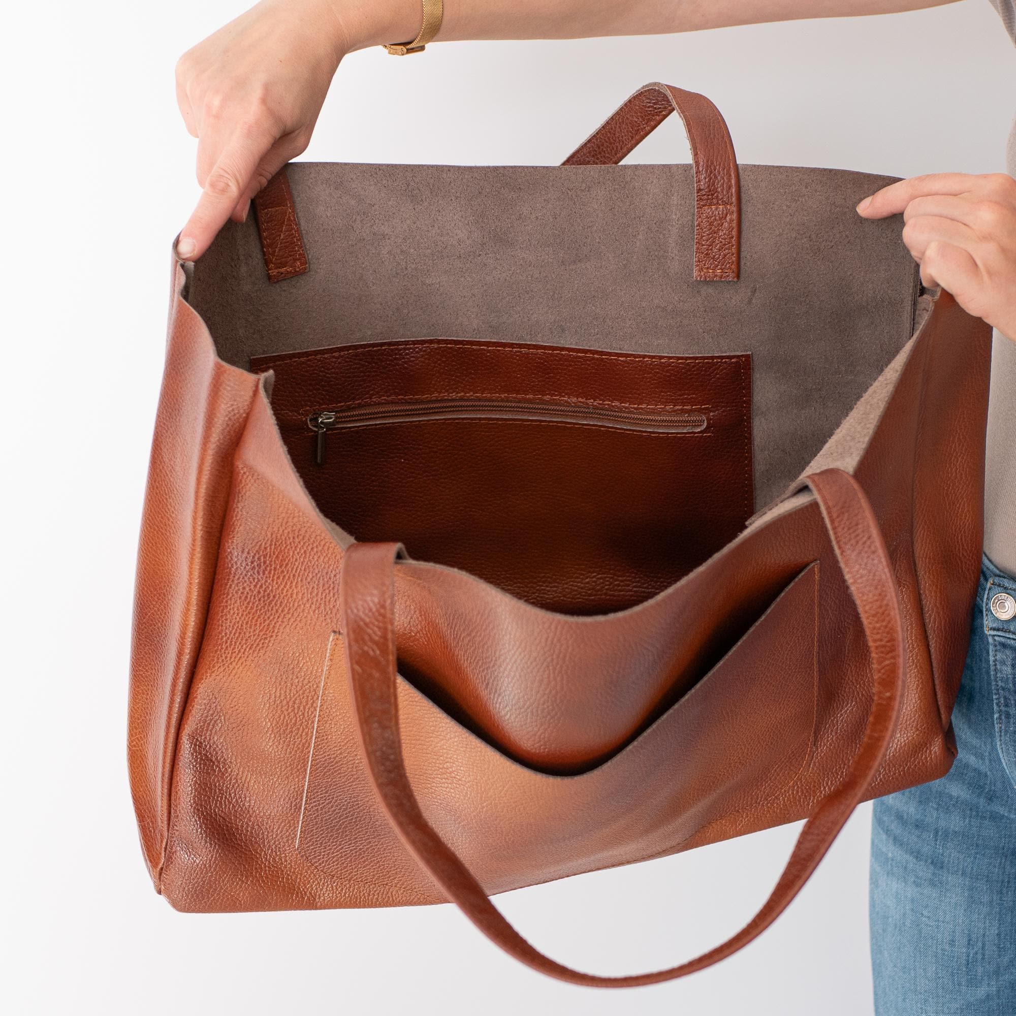 Brown Leather Shoulder Bag Buy Lindsey Leather Tote Bag | Relaxed Hobo Style Bag main image 4