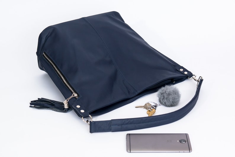 LEATHER HOBO BAG, Navy Blue Leather Handbag, Everyday Tote, Crossbody Bag, Leather Shoulder Bag, Leather Tassel Bag, Fringe Hobo Bag Tote zdjęcie 5