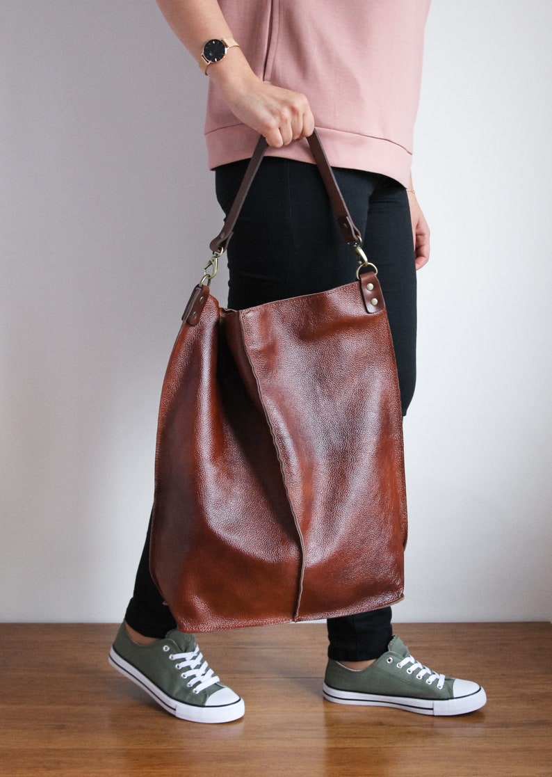 oversized brown leather bag