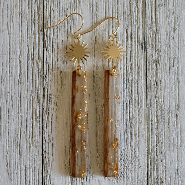 Gold Wood Sol Resin Earrings - Sun Earrings