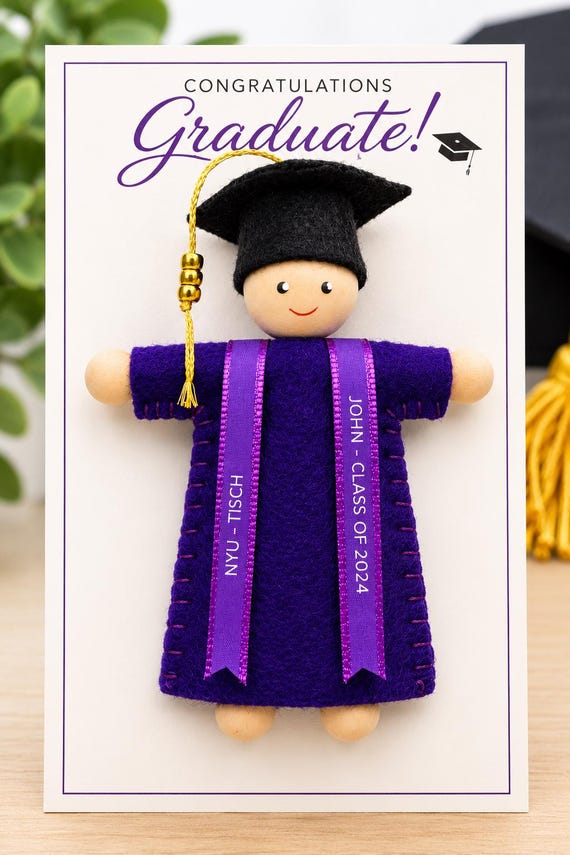Personalized Graduation Ornament , Custom Graduate Gift, College Graduation Keepsake, High School Graduation Ornament, Name & Year Gift