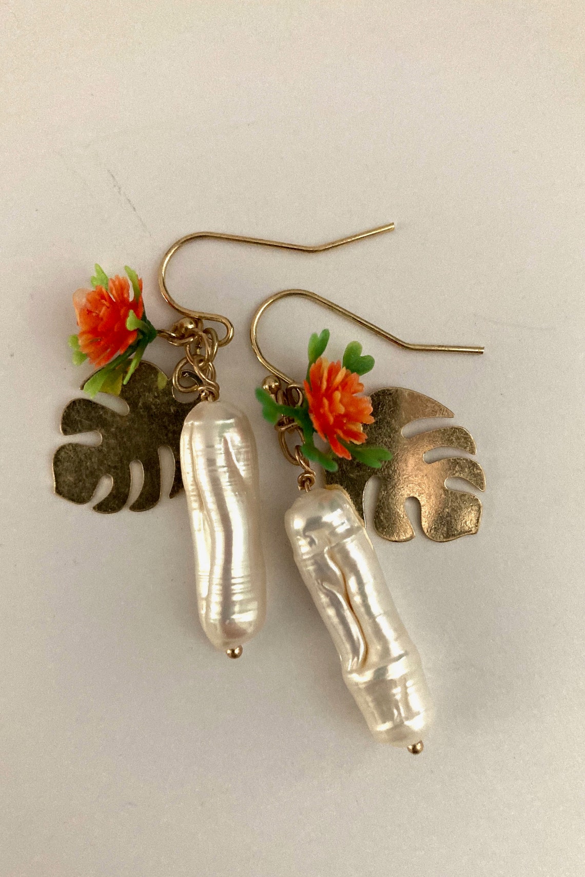 Handmade Tropical Leaves Earrings/ Golden Earrings / Handmade Etsy.de