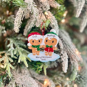 Adorno de pareja de jengibre personalizado / Nuestra primera Navidad / Recién casados / Comprometidos o recién casados