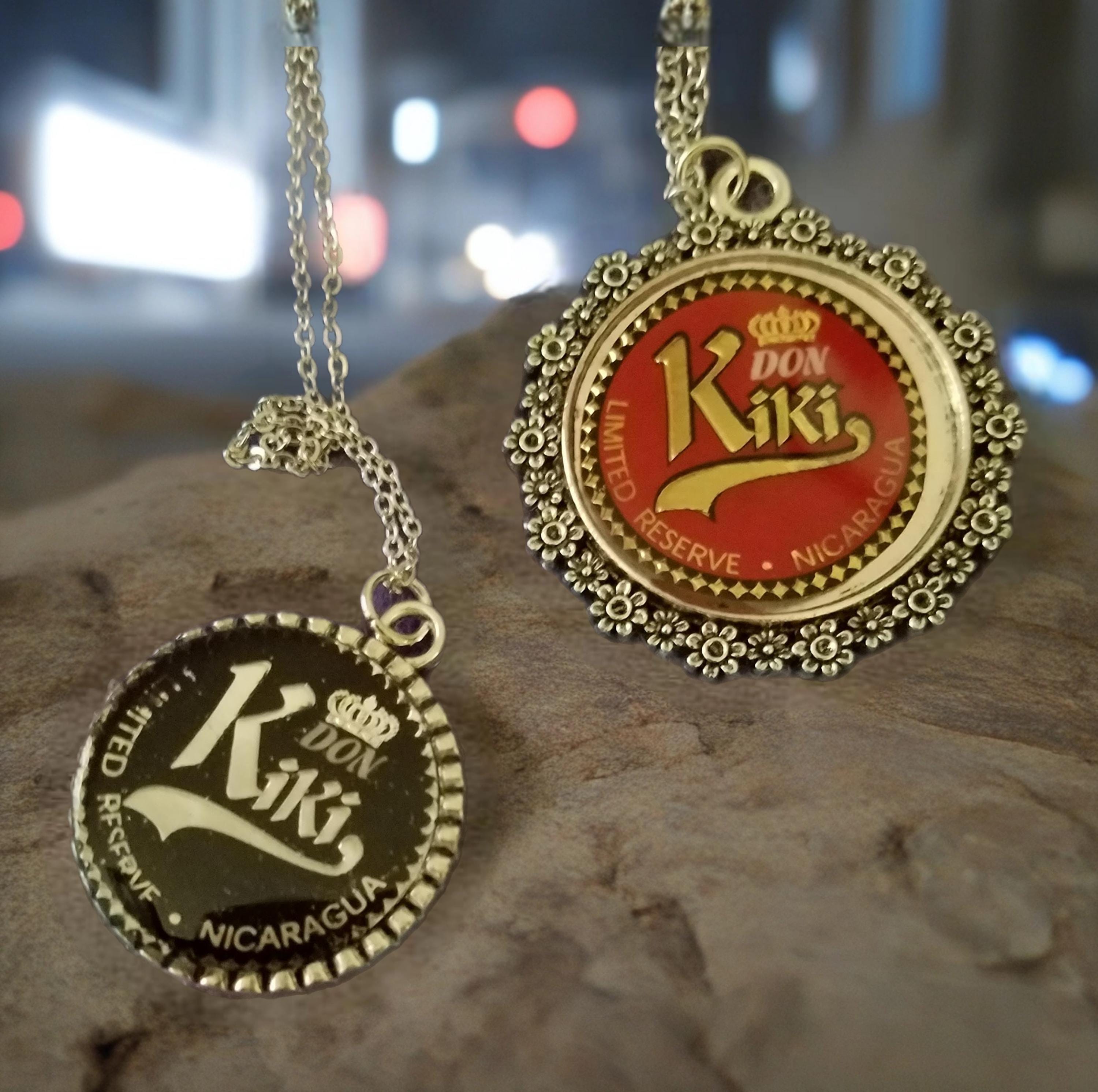 Kiki Name Necklace - Etsy