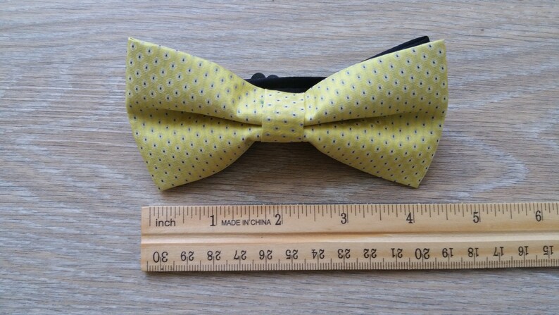 Wedding prom bowties formal groomsmen Bow tie yellow patterned jacquard bow tie with strap Adjustable strap w hook and bar Wholesale bowtie