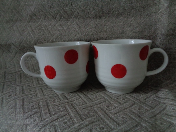 Seltmann Weiden Bavaria Coffee Cups Made in W. Germany; Pair of Vintage  Porcelain Cups; 180ml White Cups With Red Dot Pattern - Etsy