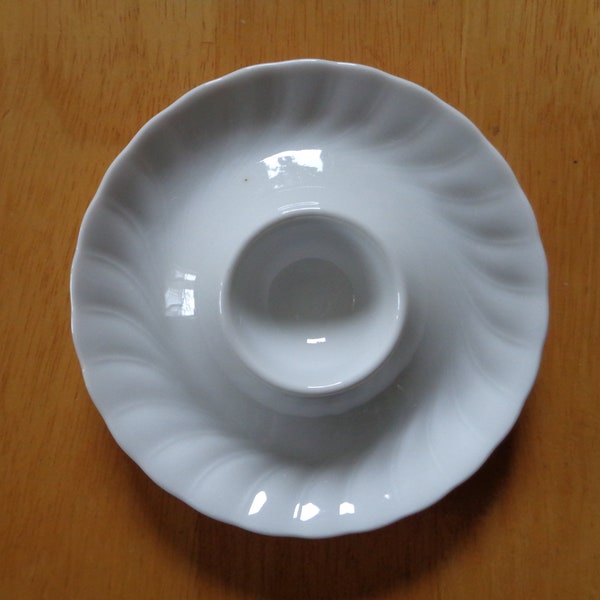 Vintage Porcelain Dish, Solid White Egg Bowl dia 5"/ 12.5 cml; White Porcelain Bowl, Egg Dish; Egg Cup