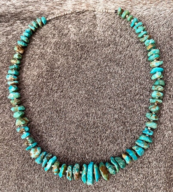 Exceptional Vintage Navajo Turquoise Teardrop Native American Necklace Exceptional Vintage Navajo Turquoise Teardrop Native American Necklace