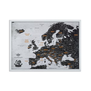 Mappa dell'Europa con puntine "Bianco-Nero", bacheca con segnaposto per segnare le posizioni, regalo personalizzato per un amico, mappa disponibile con cornice