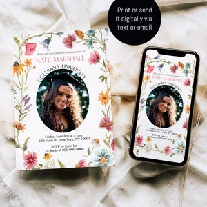 Invito di laurea digitale Wildflower, invito fotografico per festa di laurea Boho, annuncio di laurea modificabile per dispositivi mobili, scarica invito VMHc82