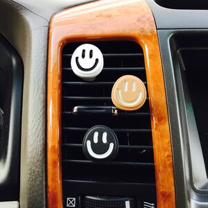 Smile Smiley Face / Emoji / Happy Face / Car  Vent Clip Accessory