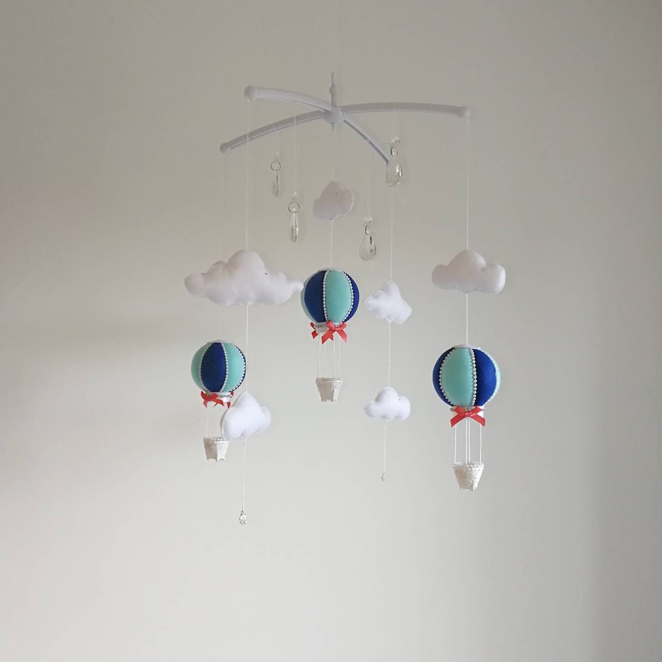 hot air balloon cot mobile