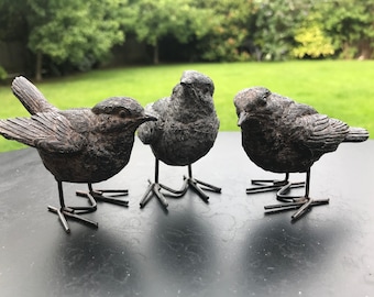 Set of 3 Wrens Garden Birds Metal Appearance Resin Indoor or Outdoor Bird Ornaments Garden Outdoor Decor
