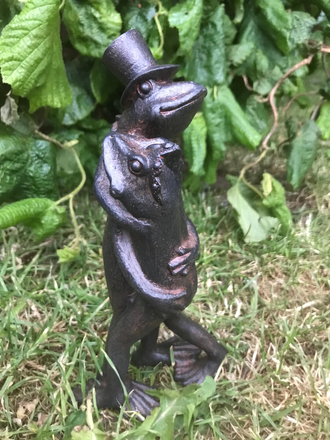 Hugging Frogs Ornament Frog Garden Ornament Pond Decor Etsy UK