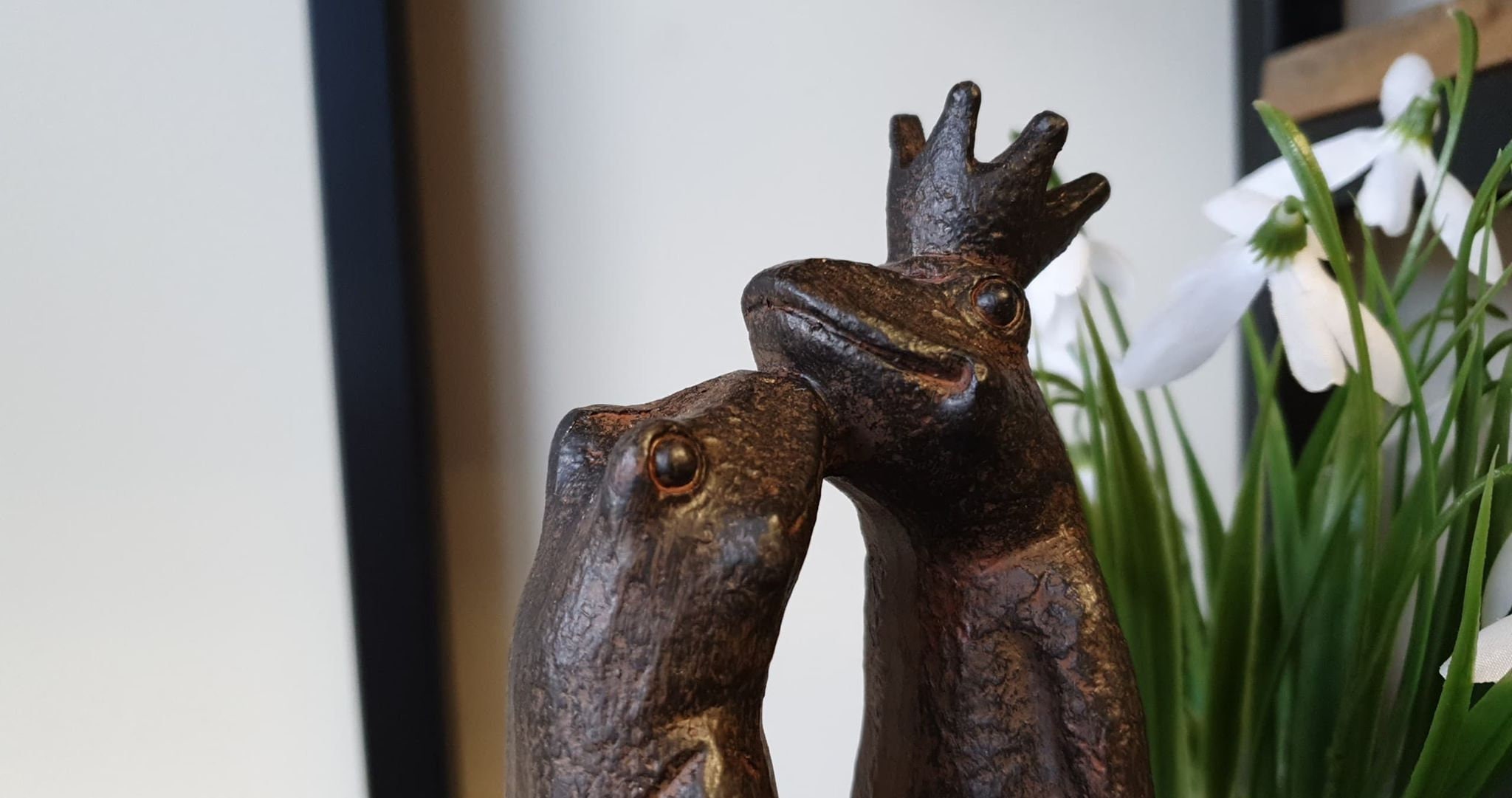 Kissing Frogs Ornament Frog Garden Ornament Pond Decor Etsy