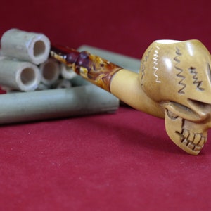 Handmade Skull Meerschaum Pipe: Turkish Carved Collectible